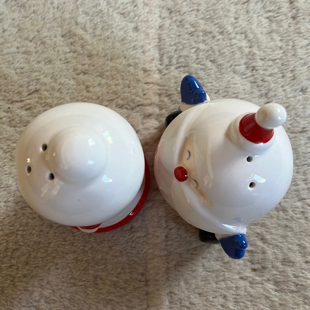 Target Santa & Mrs. Claus Salt and Pepper Shakers